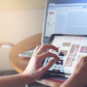 The Future of E-commerce: How Technology is Changing the Way We Shop